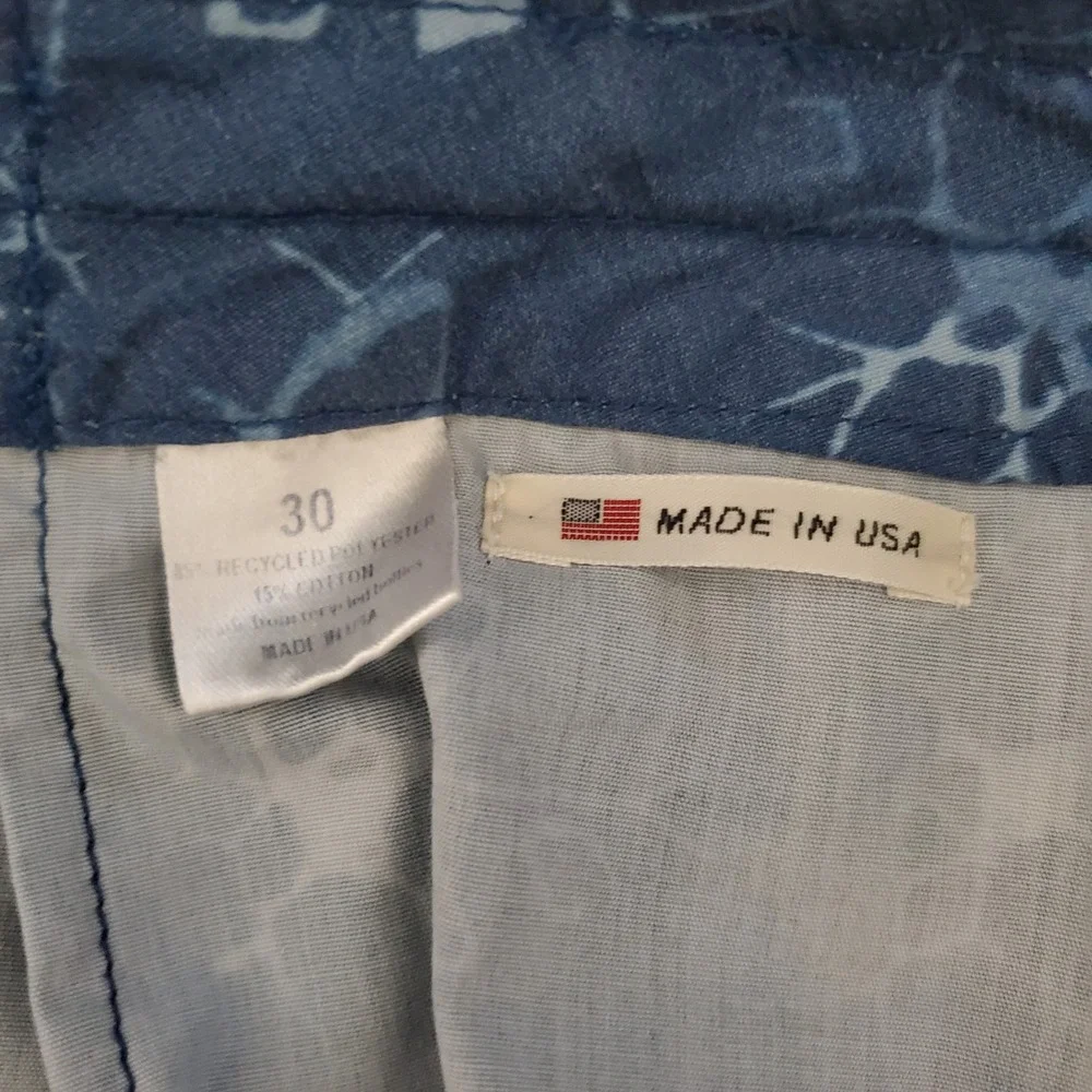 Faherty Brand Mens Blue Floral Batik Board Shorts Size 30 Made in USA‎  Trunks